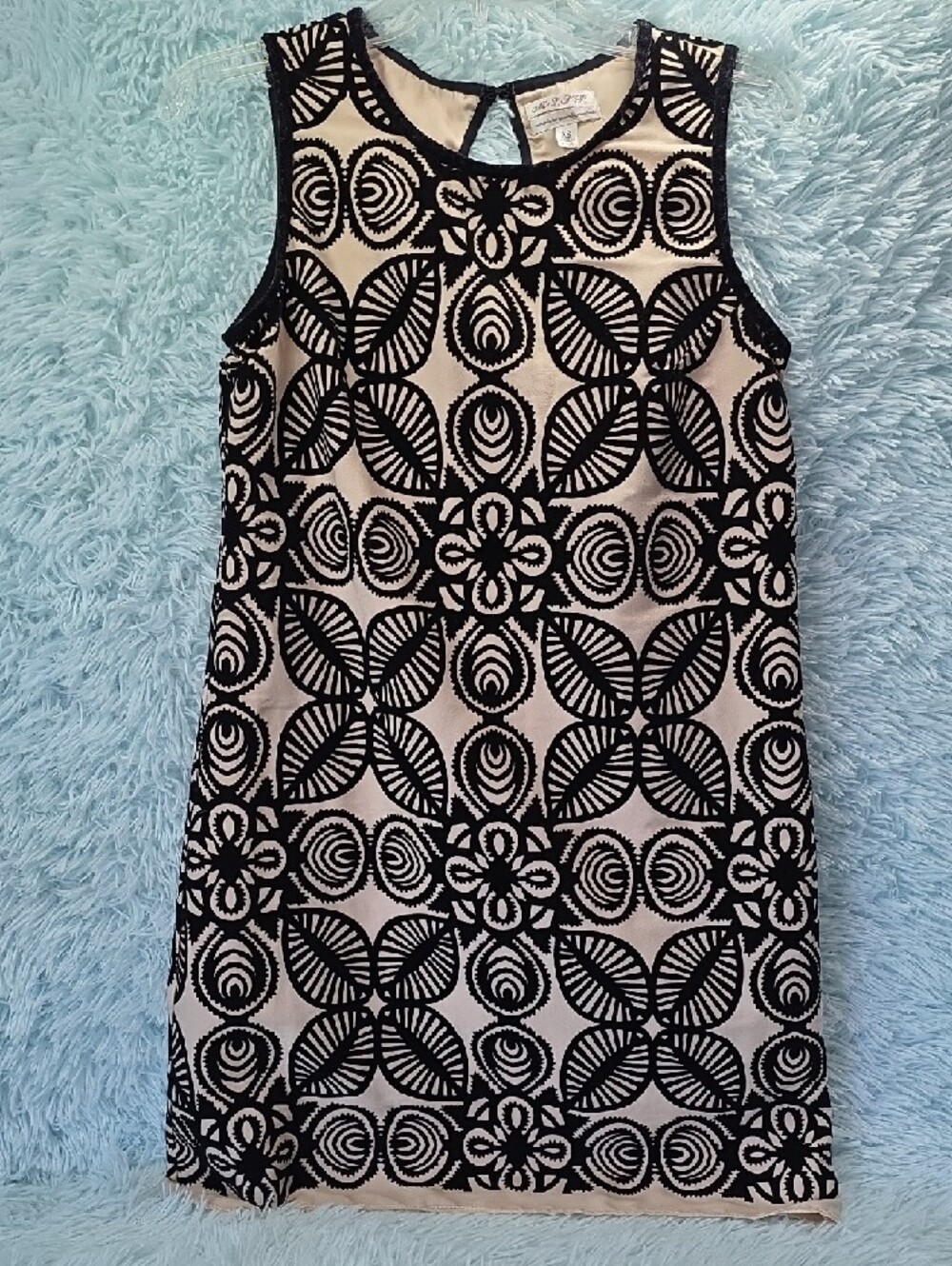 Max Studio Specialty Products Black Flocked Floral Velvet Shift Dress Beige XS